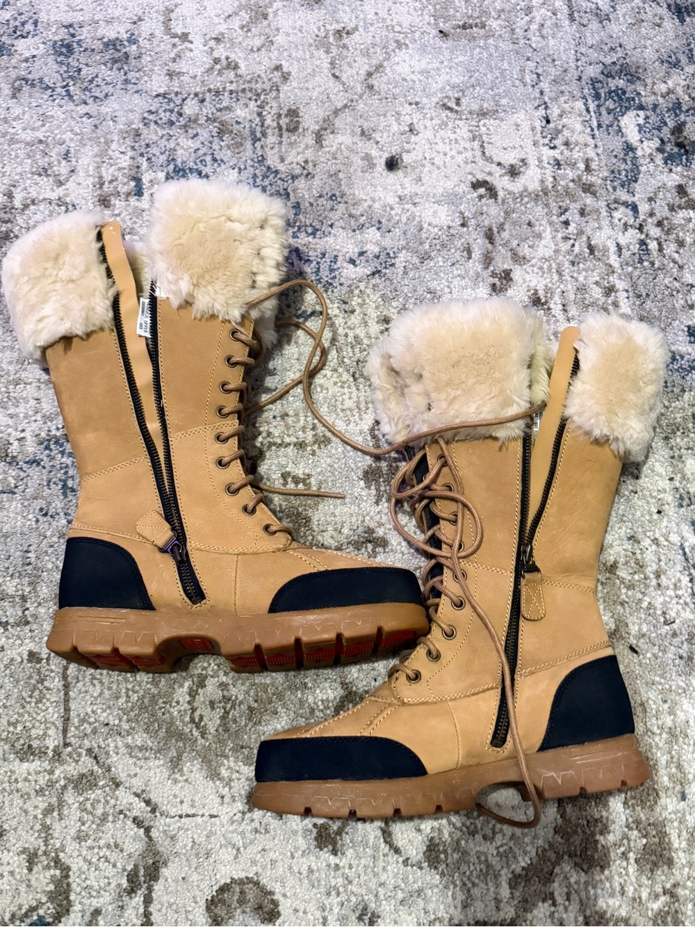 Women’s Lace-Up Fur-Trim Tan Winter Boots Ralph Lauren Size 9